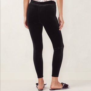 LC Lauren Conrad Pants - LC Lauren Conrad Mid Rise Leggings NWT LC Lauren Conrad Pants - LC Lauren Conrad Mid Rise Leggings NWT